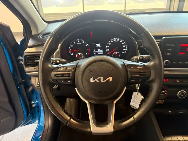 Kia Rio view 9