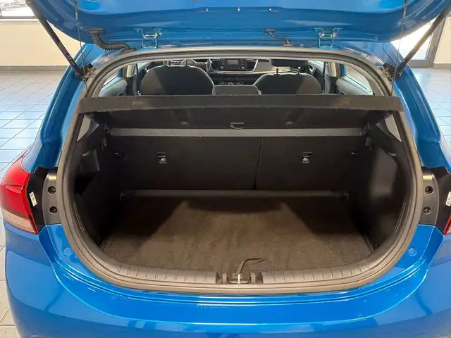 Kia Rio view 6