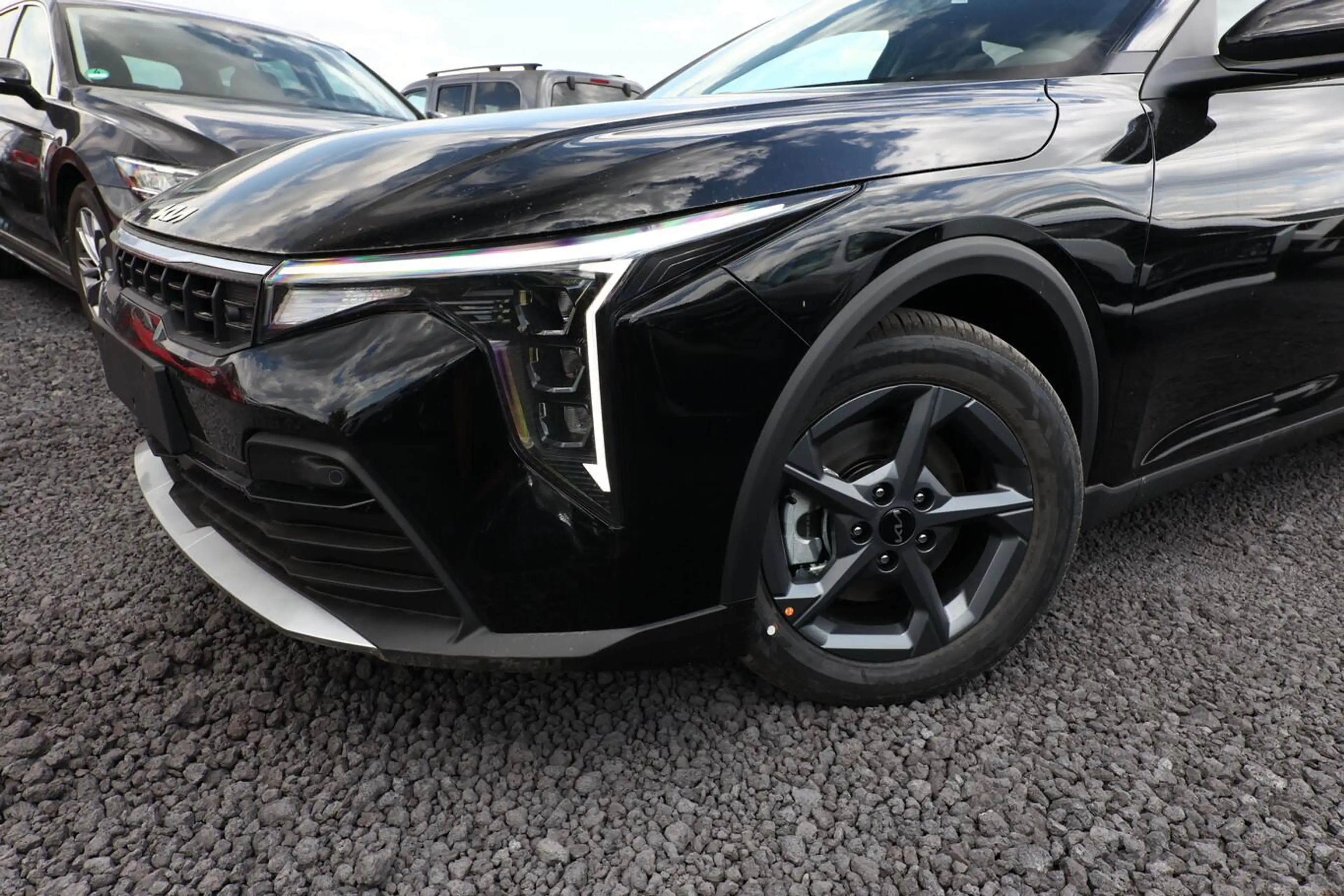 Kia K4 Vision DCT ACC LED Nav SHZ PrivG Kam Keyl LHZ 1... — photo 5