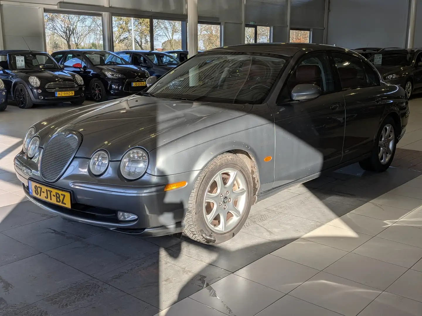 Jaguar S-Type 4.2 V8 Sport Automaat Airco, Cruise Control, Leder Grijs - 2