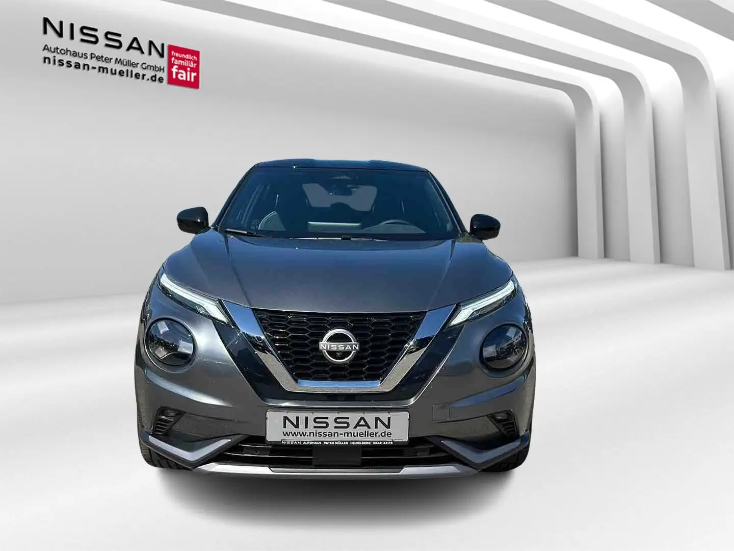 Nissan Juke 1.0 DIG-T 114 PS 7DCT N-Design Tech ProPilot Bose Grau - 2