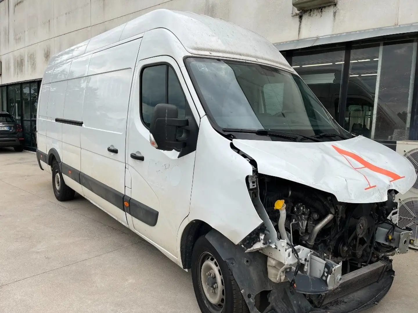 Renault Master T35 2.3 dCi 145  PL-TA-L4 H3  Furgone Energy Ice Bianco - 2