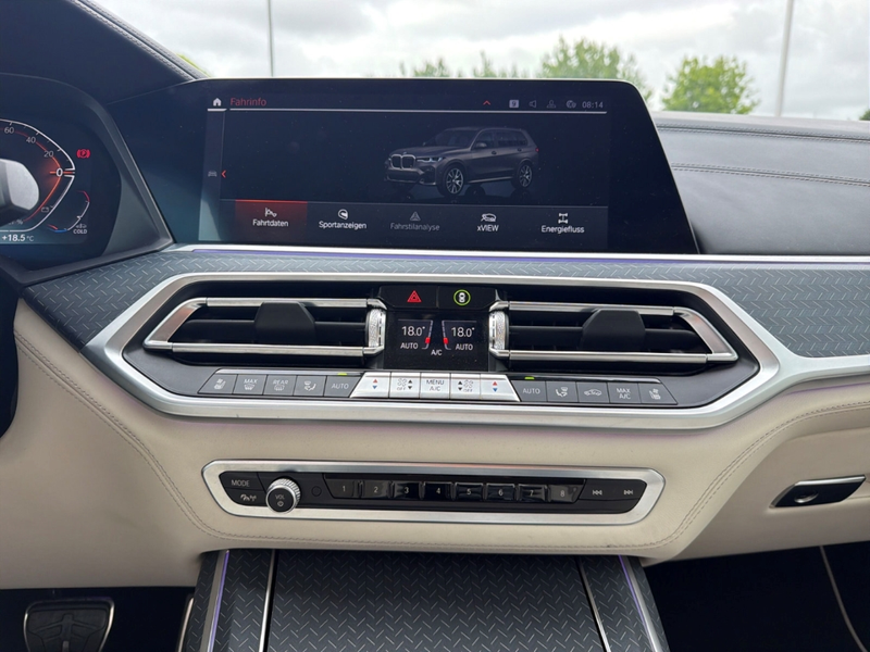 BMW X7 xDrive 40 d M Sport Park-Assistent Sportpaket HUD — photo 12