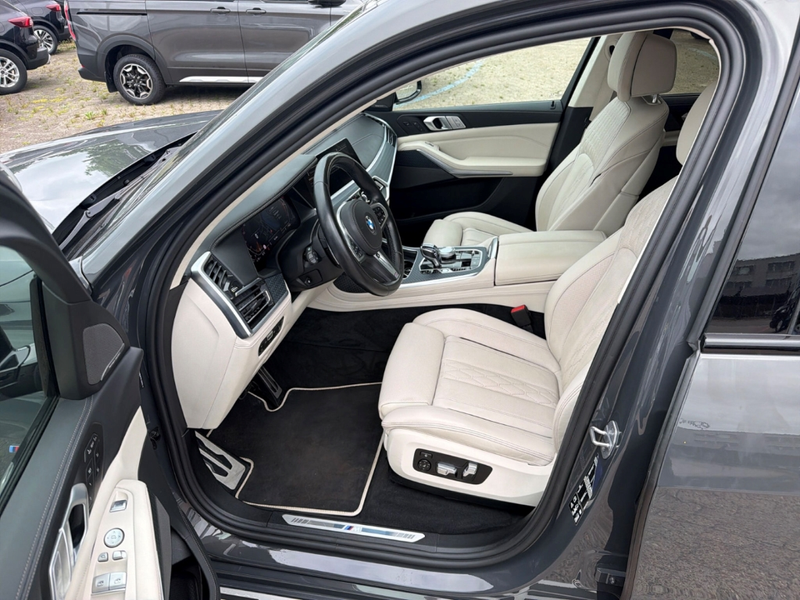 BMW X7 xDrive 40 d M Sport Park-Assistent Sportpaket HUD — photo 9