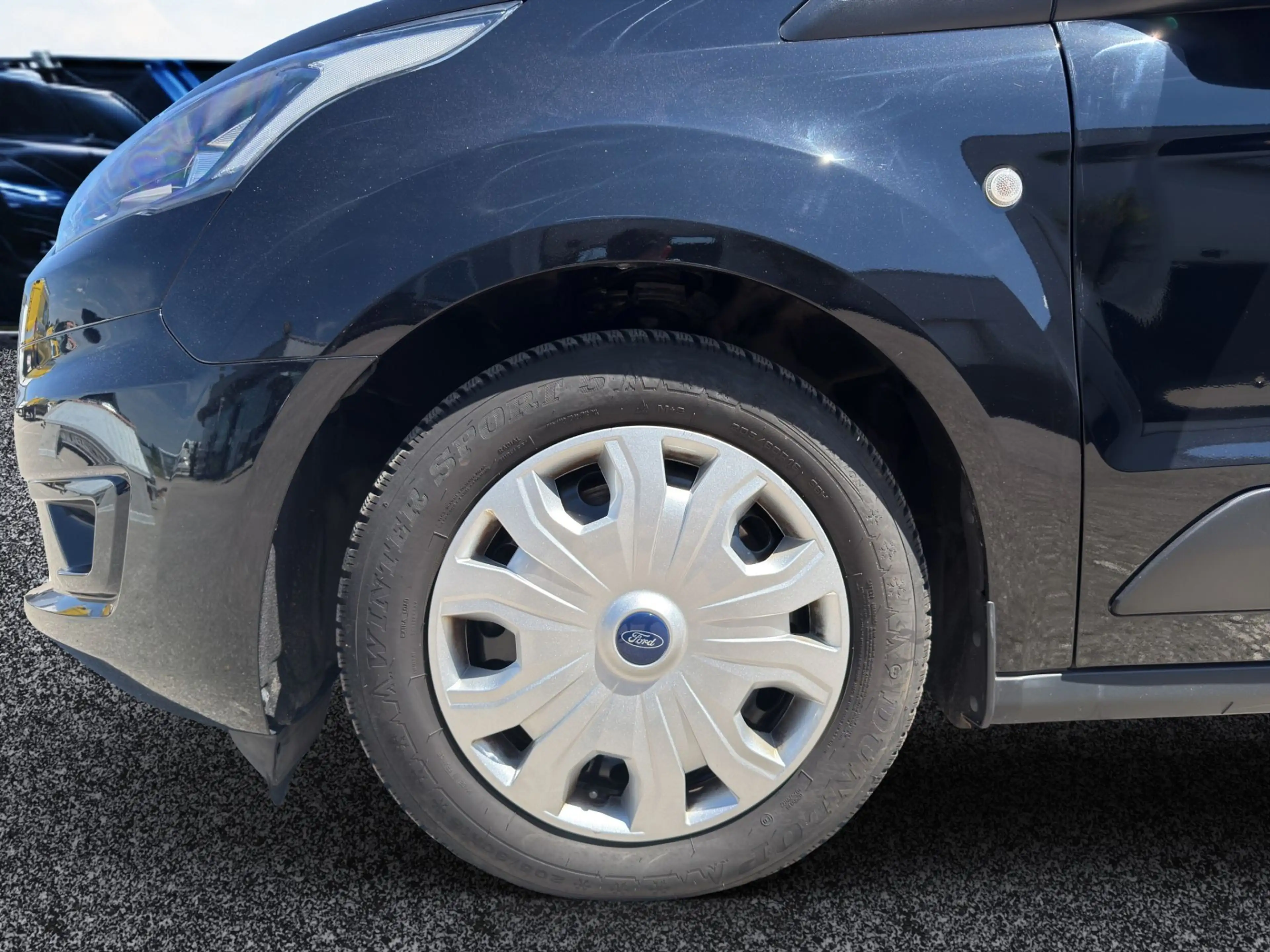 Ford Transit Connect LANG | AUTOMATIK | NAVI | KAMERA | MWST — photo 15