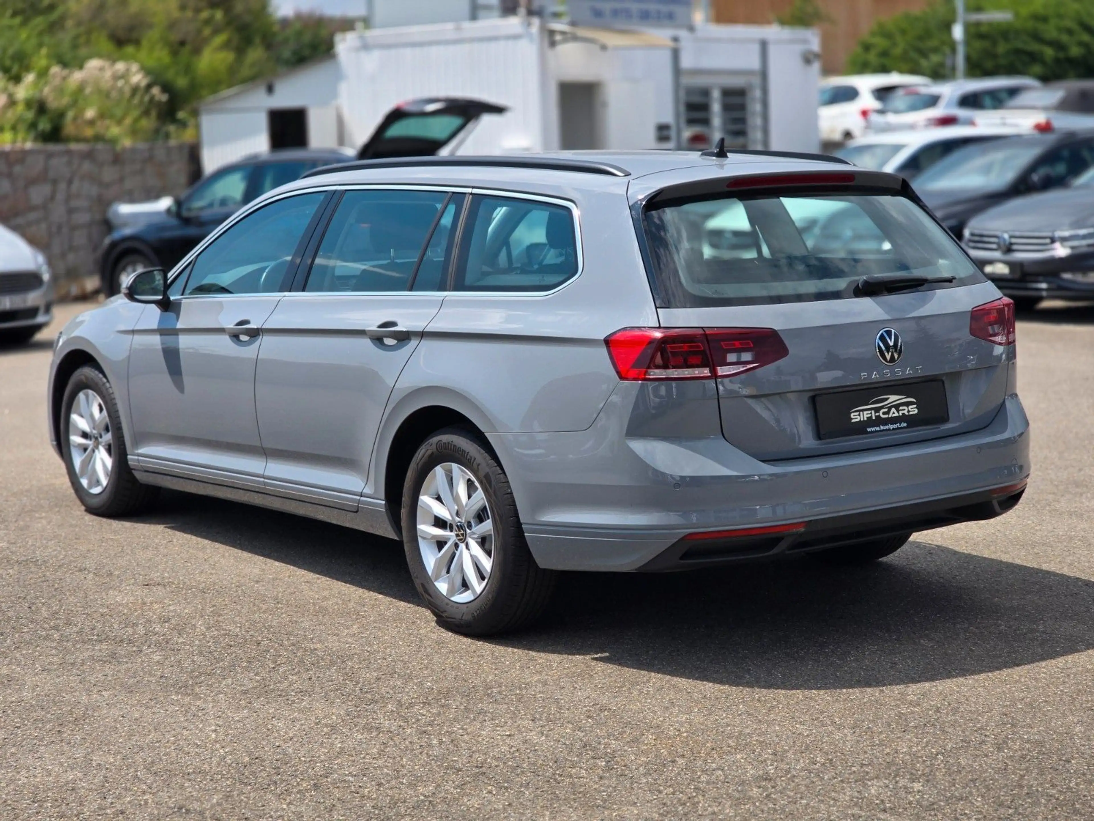 Volkswagen Passat Variant Passat 2.0 TDI Var.*BUSINESS*DSG*NAV*LED*AHK*KAM — photo 11