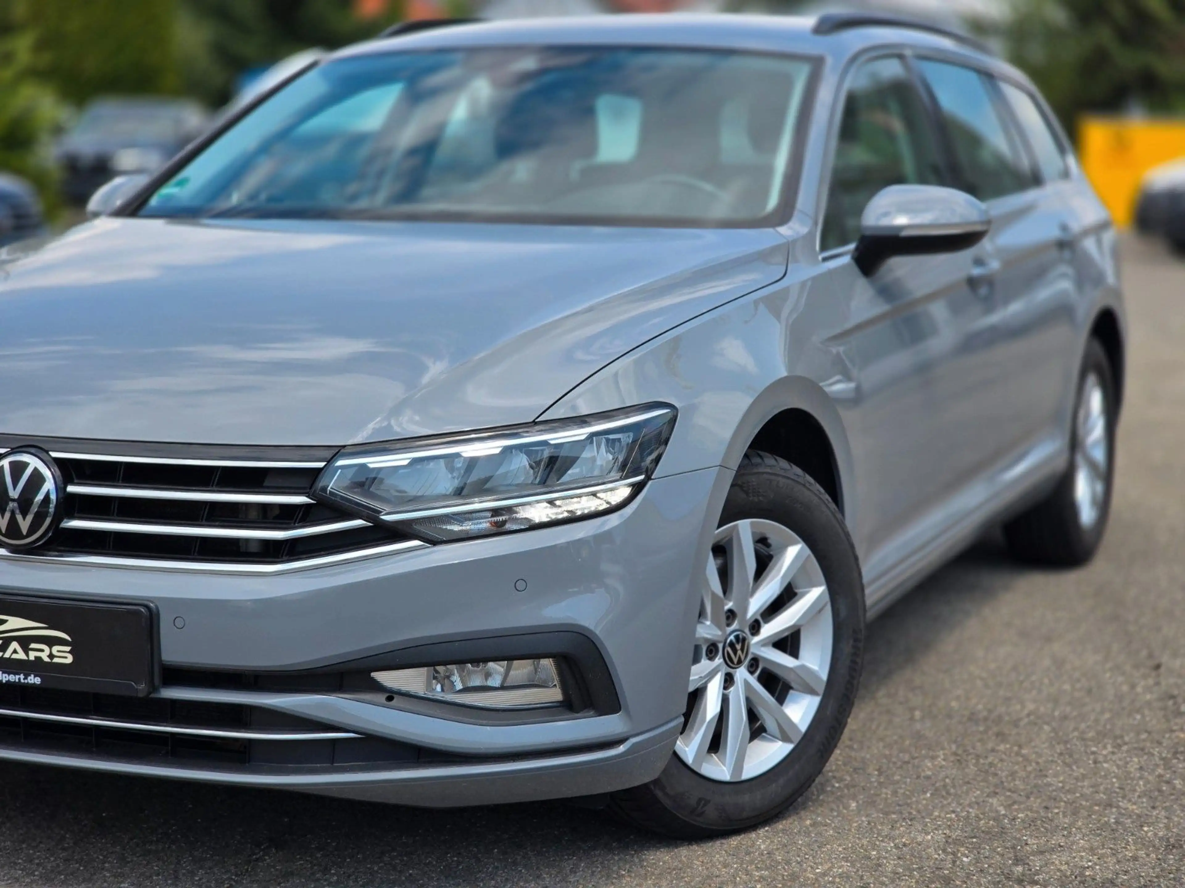 Volkswagen Passat Variant Passat 2.0 TDI Var.*BUSINESS*DSG*NAV*LED*AHK*KAM — photo 2