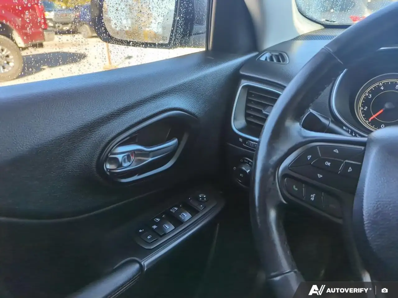 Jeep Cherokee снимка Jeep Cherokee