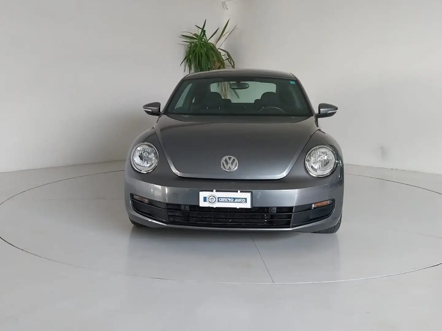 Volkswagen Maggiolino 1.6 TDI Grau - 2