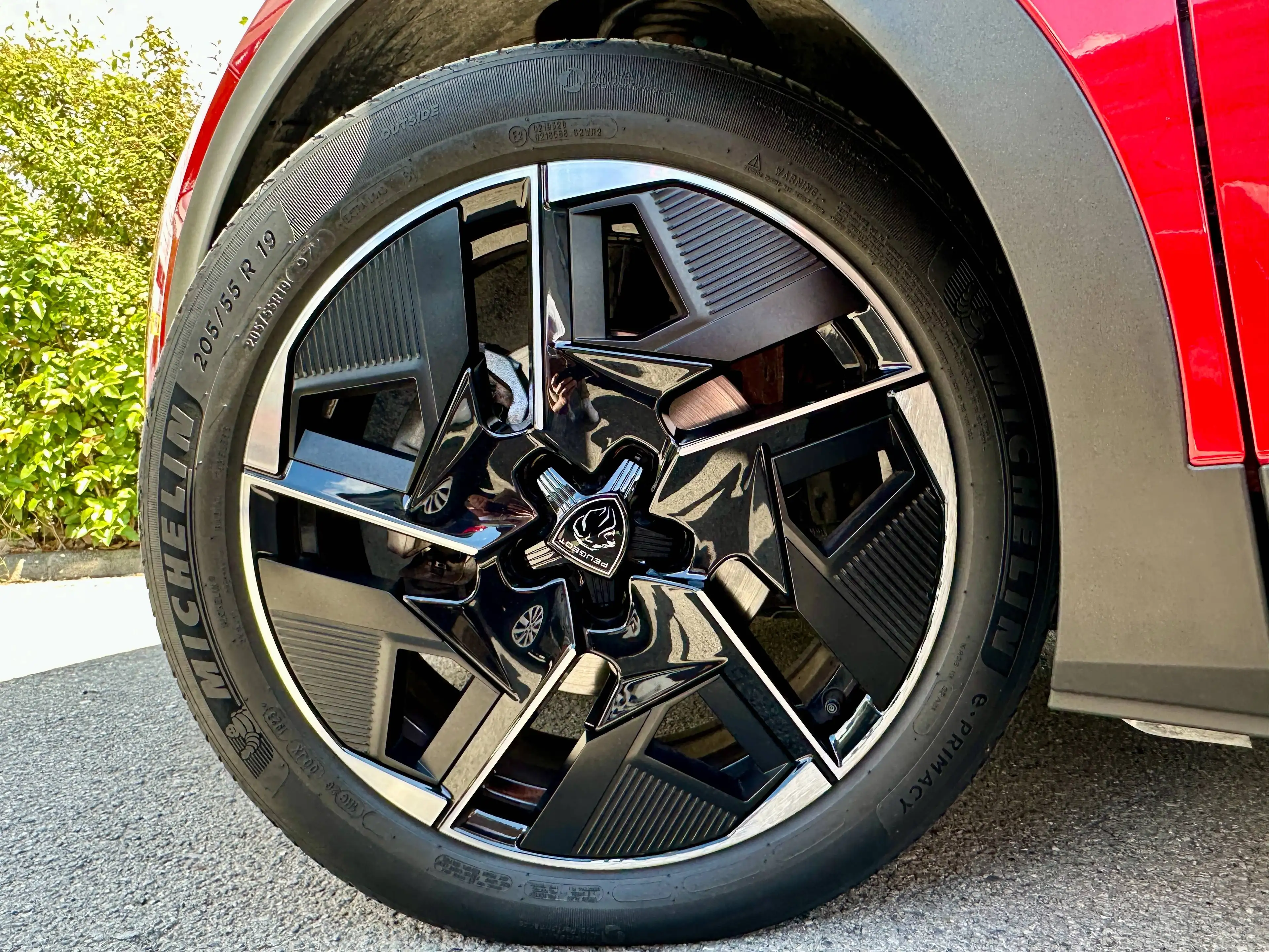 Peugeot 408 GT 130 ch EAT8 – FULL OPTIONS — photo 10