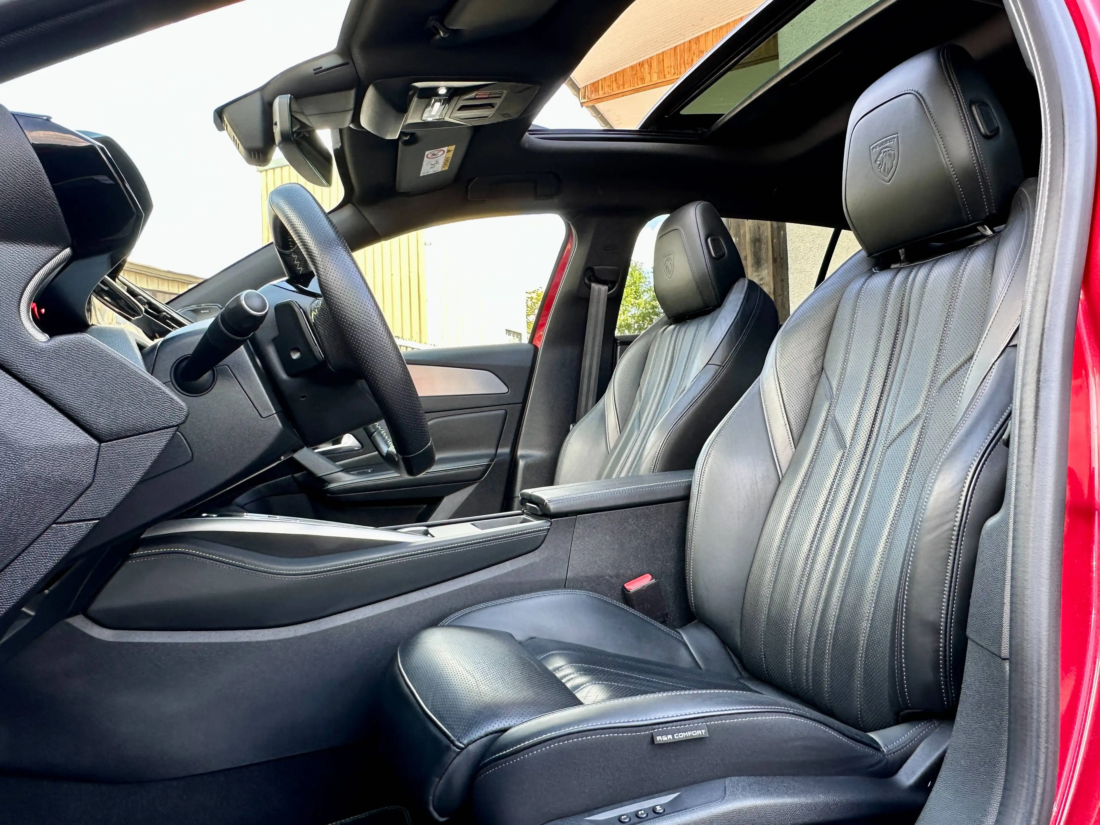 Peugeot 408 GT 130 ch EAT8 – FULL OPTIONS — photo 15