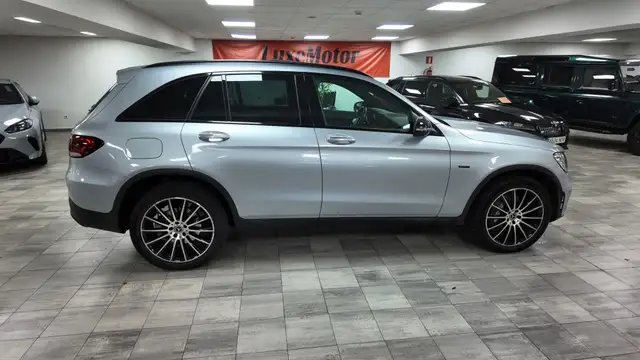 Mercedes-Benz GLC view 7