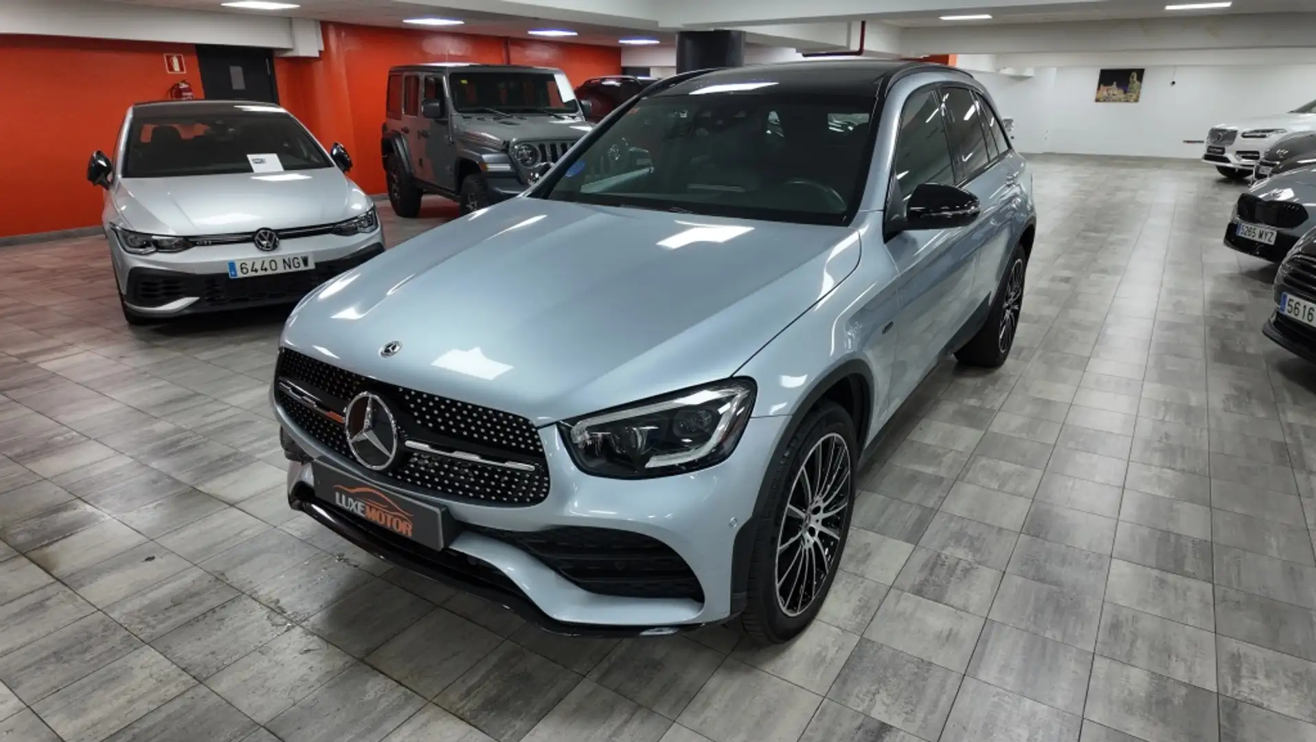 Mercedes-Benz GLC 300 300de 4Matic 9G-Tronic Gris - 1