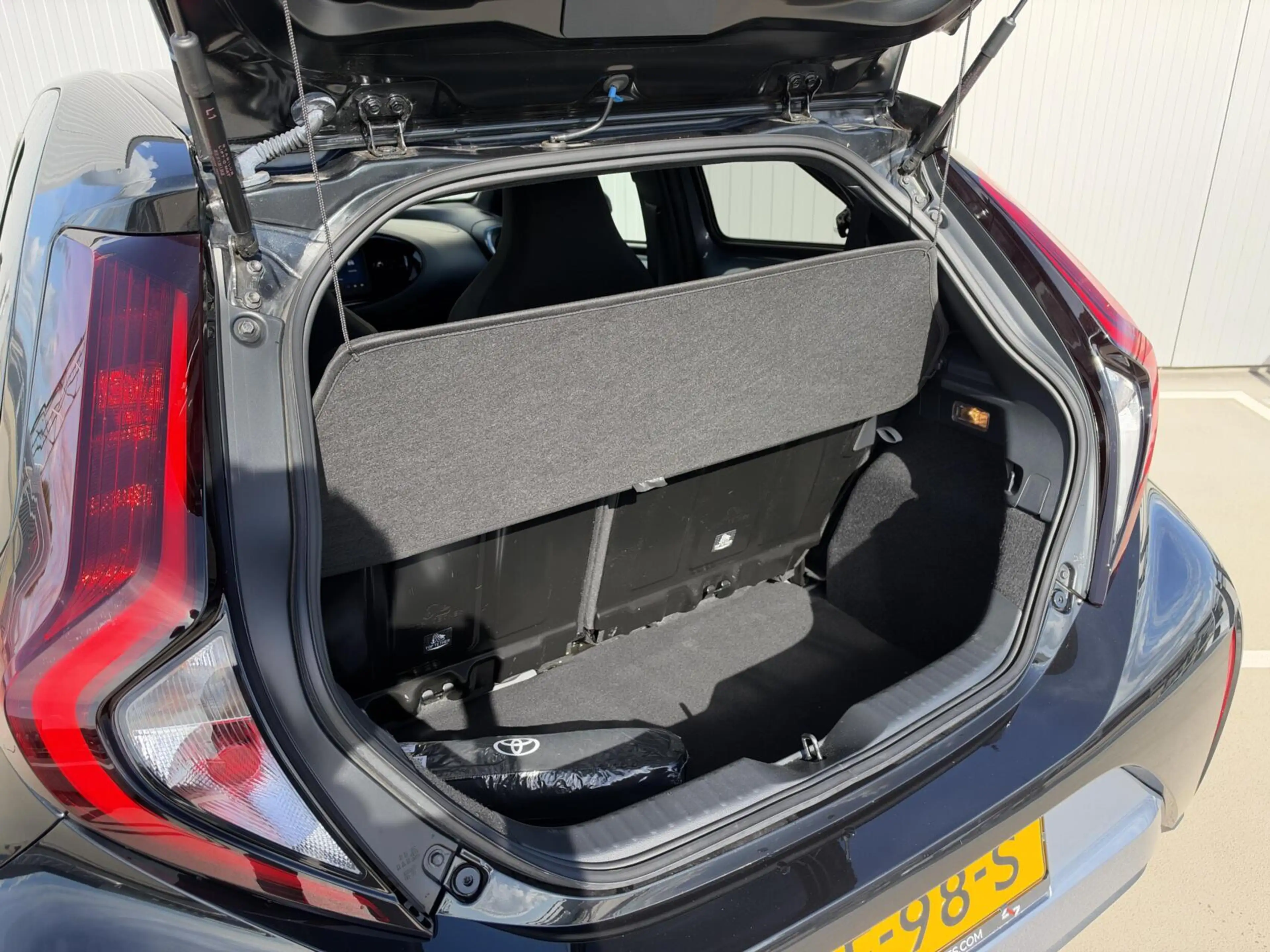 Toyota Aygo X 1.0 VVT-i S-CVT Pulse|NL-Auto|Carplay/Android — photo 16