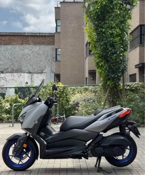 Yamaha X-Max 125 - foto 2