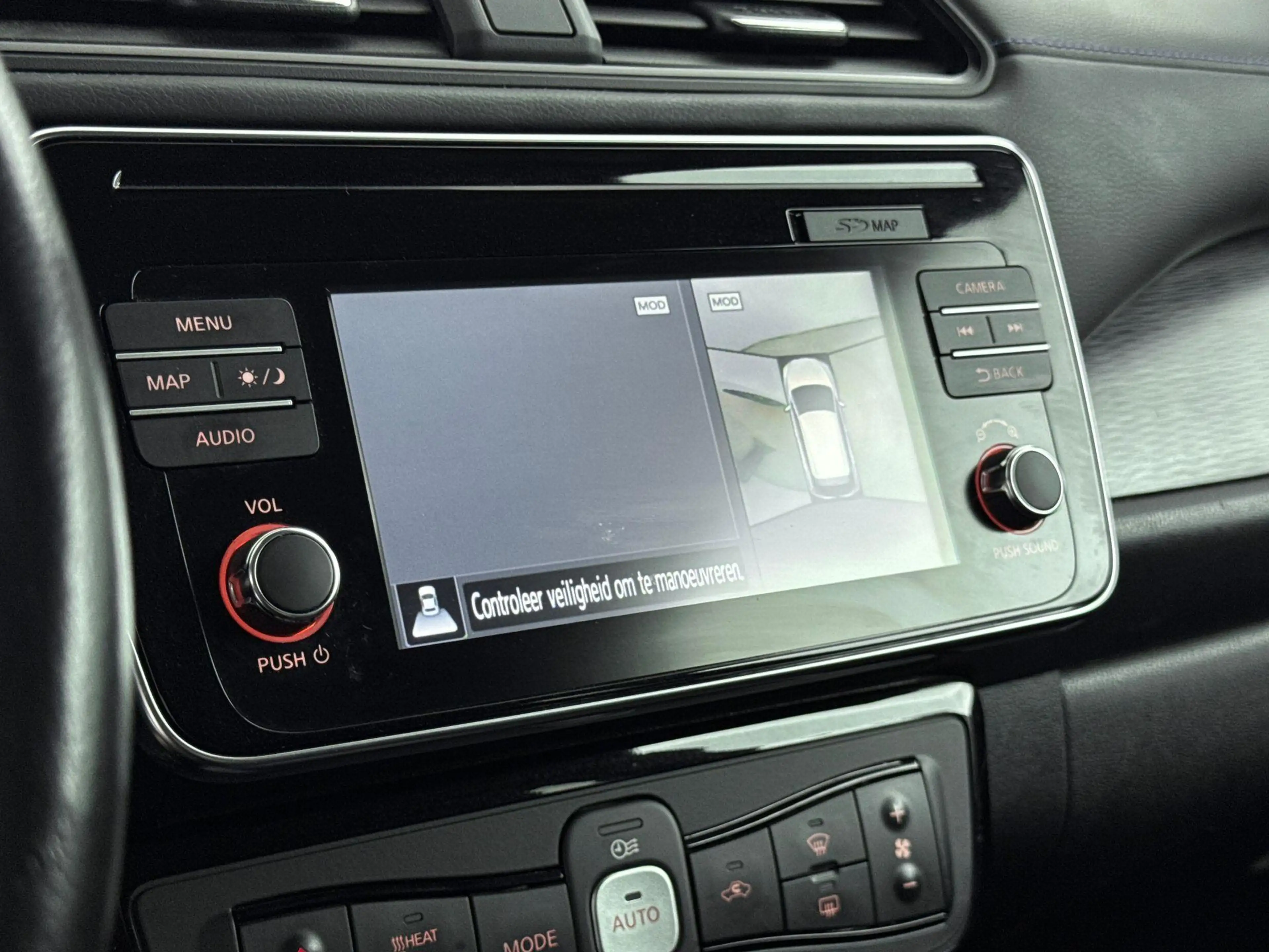 Nissan Leaf N-CONNECTA 40 kWh | NAVI | CLIMA | CAMERA  | CRUIS — photo 11