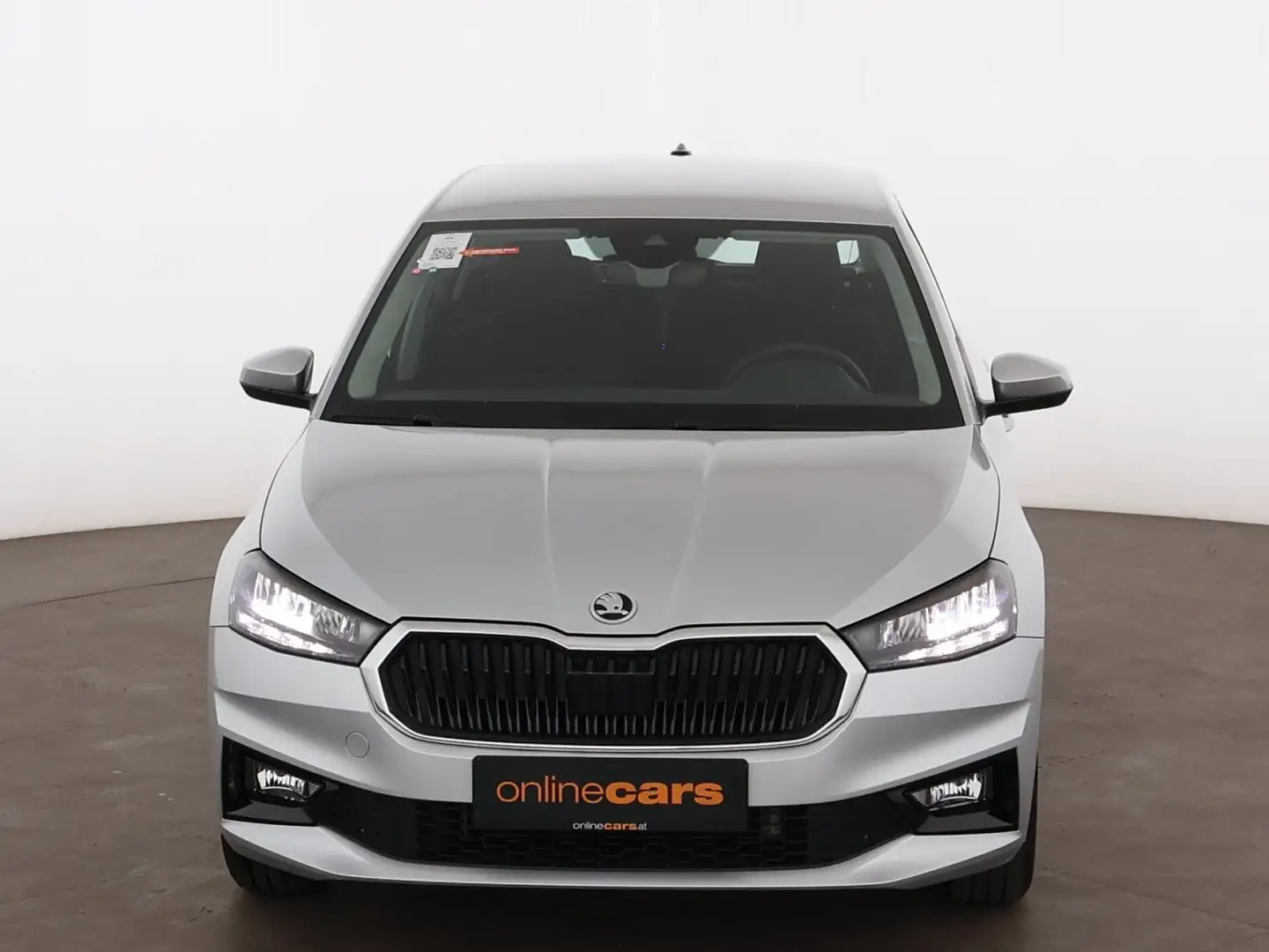 Skoda Fabia 1.0 MPI Selection LED ASSIST TEMPOMAT PDC Silber - 2