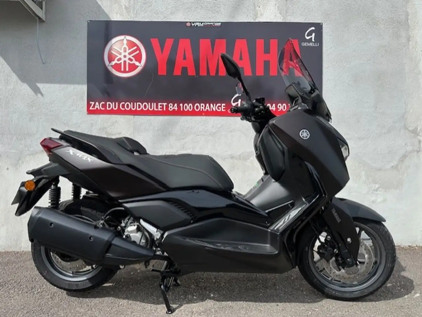 Yamaha X-Max 300 Brun - 1