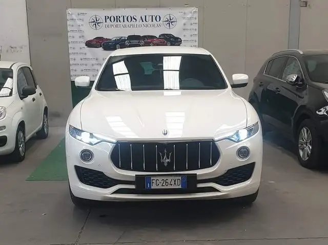 Maserati Levante Levante 3.0 V6 250cv auto