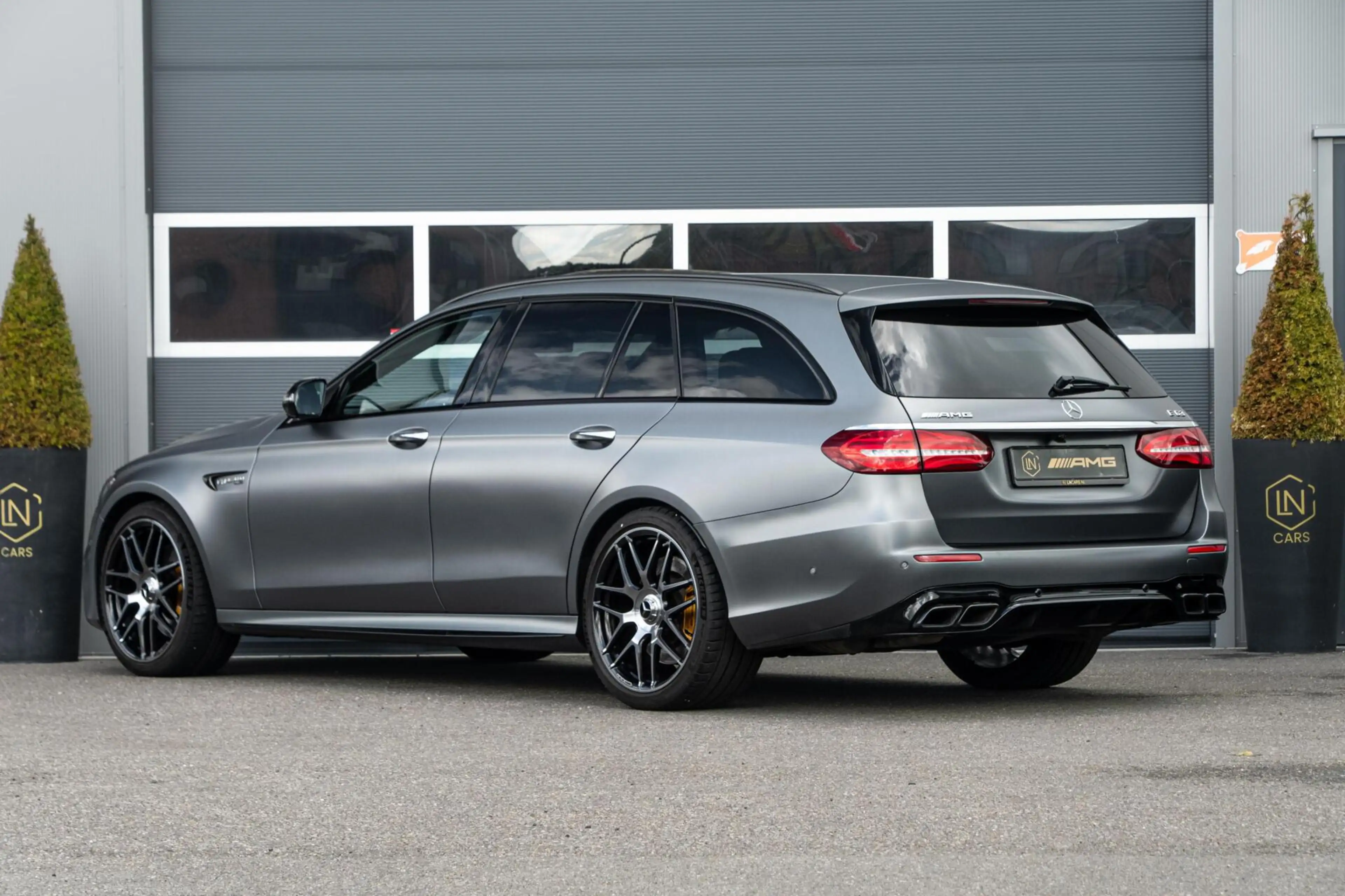Mercedes-Benz E 63 AMG Estate 4MATIC+ | HUD | DAB | IWC — photo 11