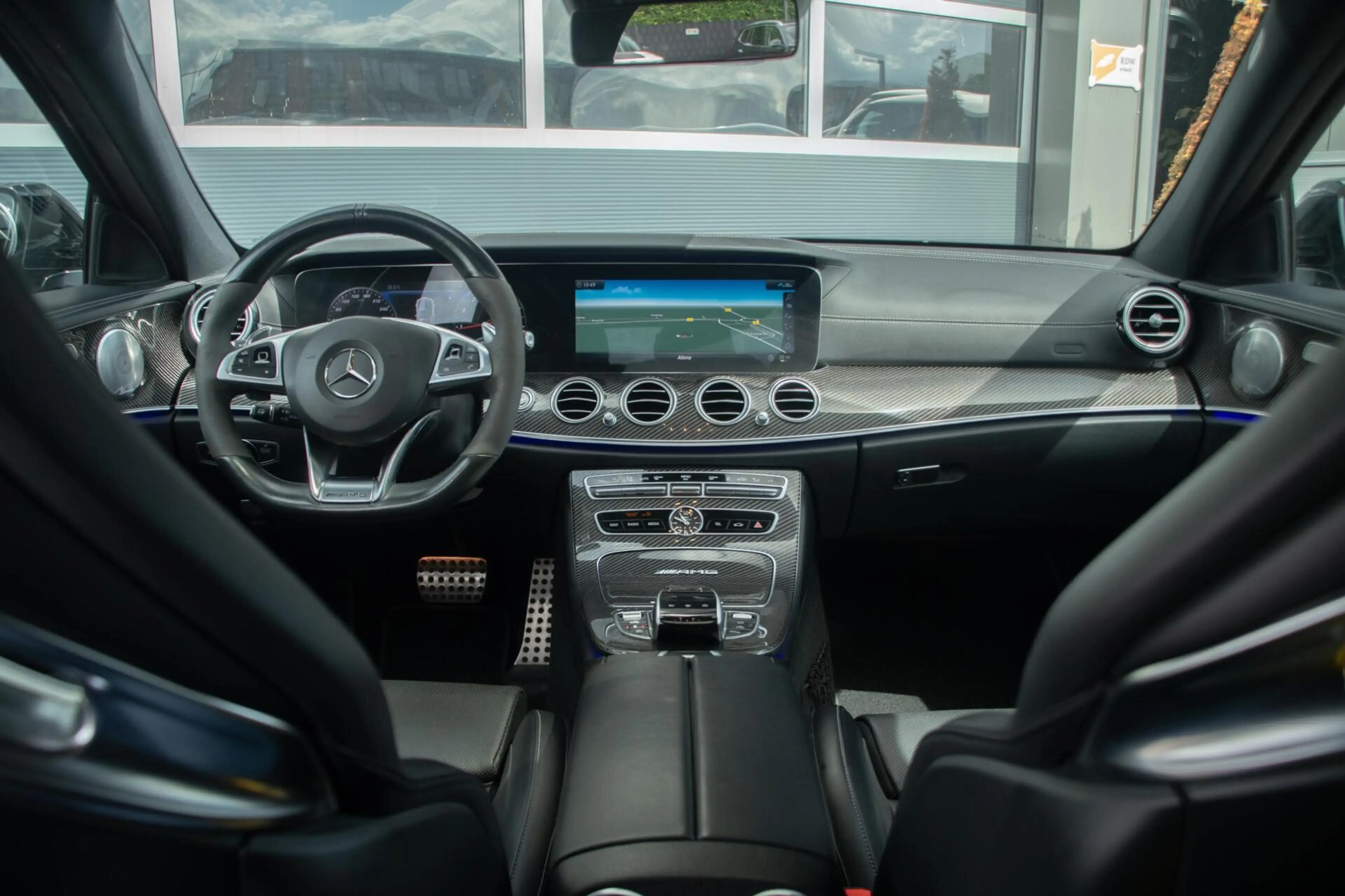 Mercedes-Benz E 63 AMG Estate 4MATIC+ | HUD | DAB | IWC — photo 5