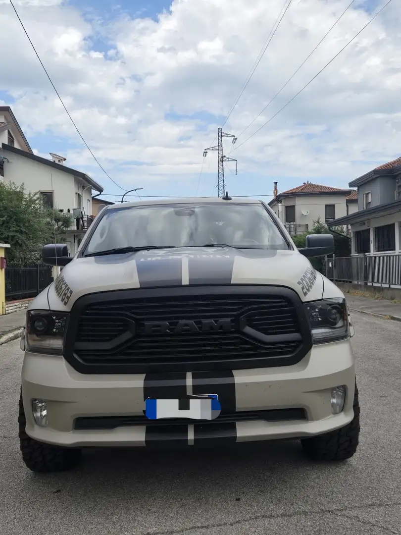 Dodge RAM 1500 5.7 V8 Quad Cab Laramie Sport 395cv at8 - 1