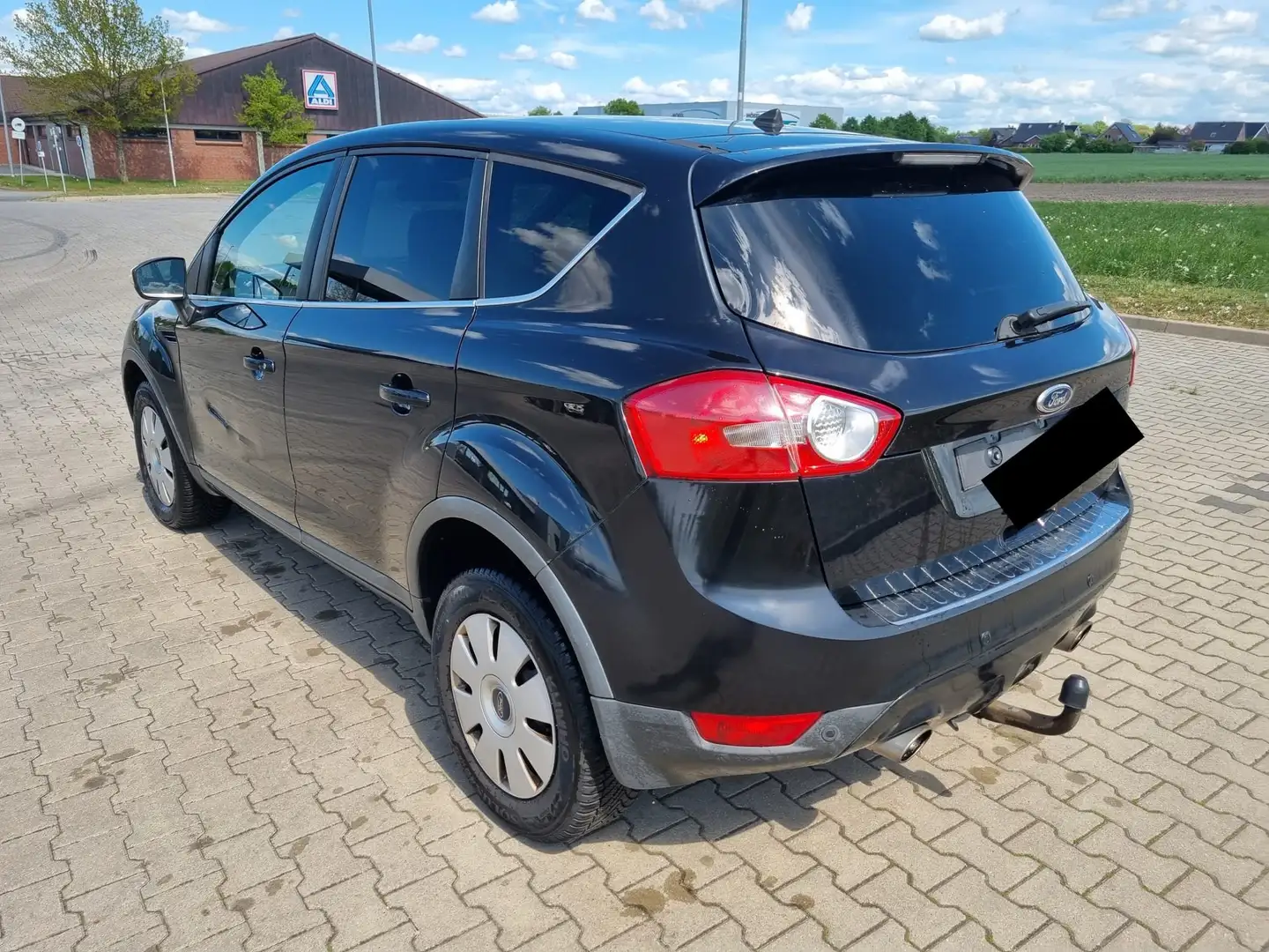 Ford Kuga Kuga Diesel 2.0 TDCi 4x4 Trend Schwarz - 1