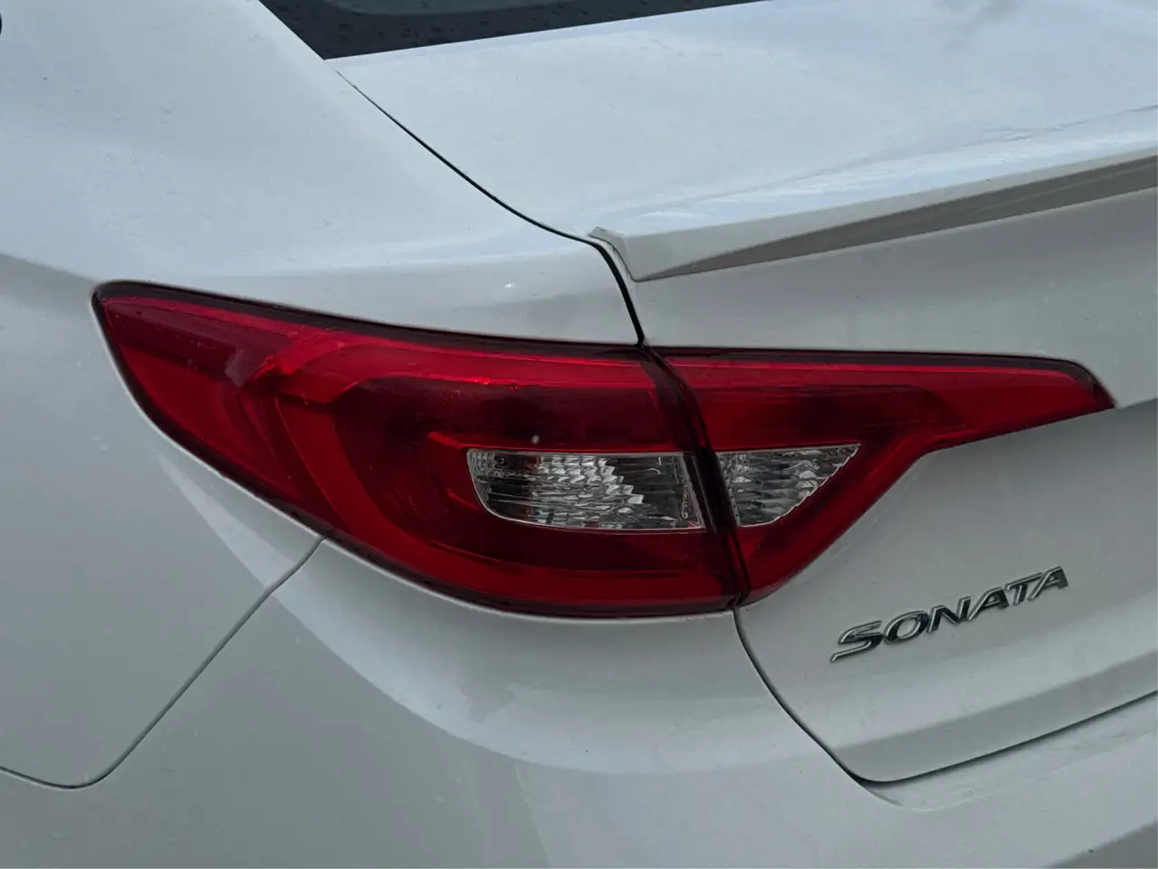 Hyundai SONATA снимка Hyundai SONATA