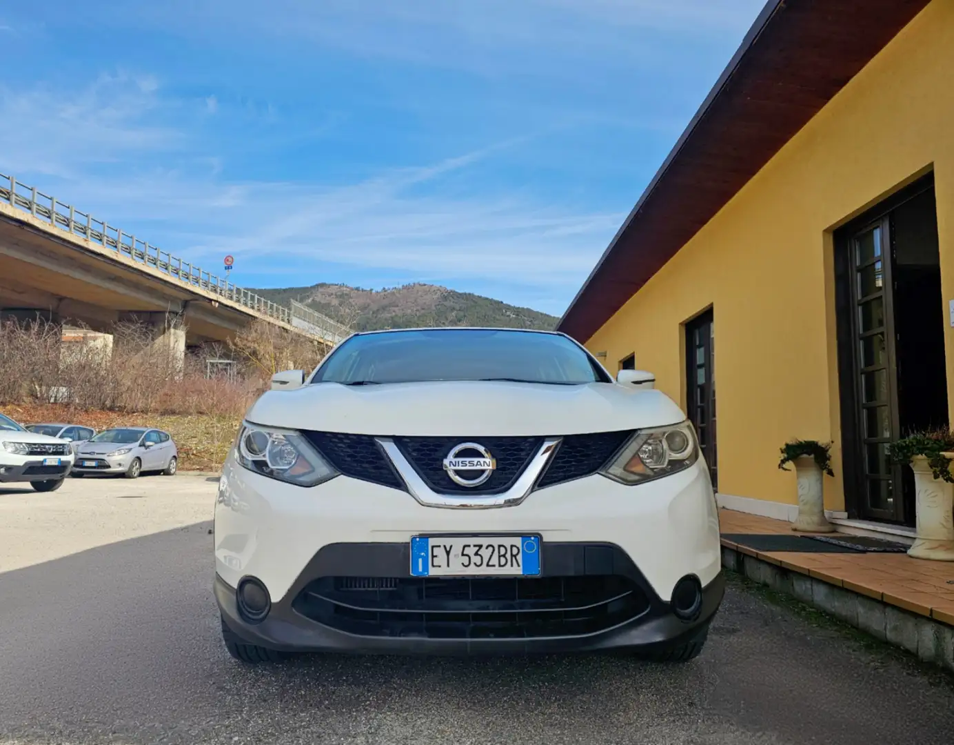 Nissan Qashqai Qashqai II 2014 1.5 dci Acenta 110cv Weiß - 1