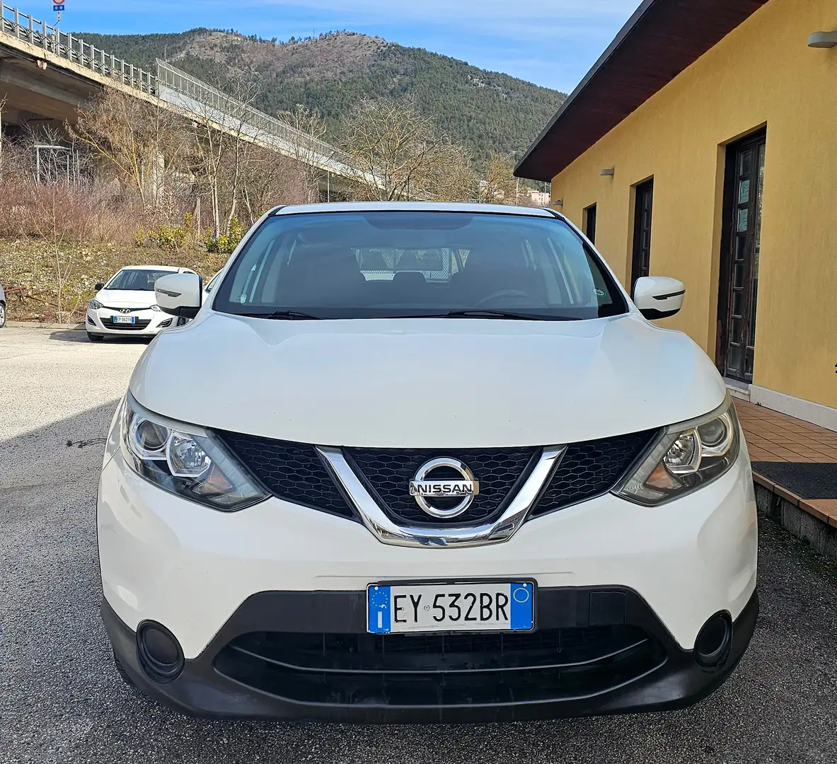 Nissan Qashqai Qashqai II 2014 1.5 dci Acenta 110cv Weiß - 2