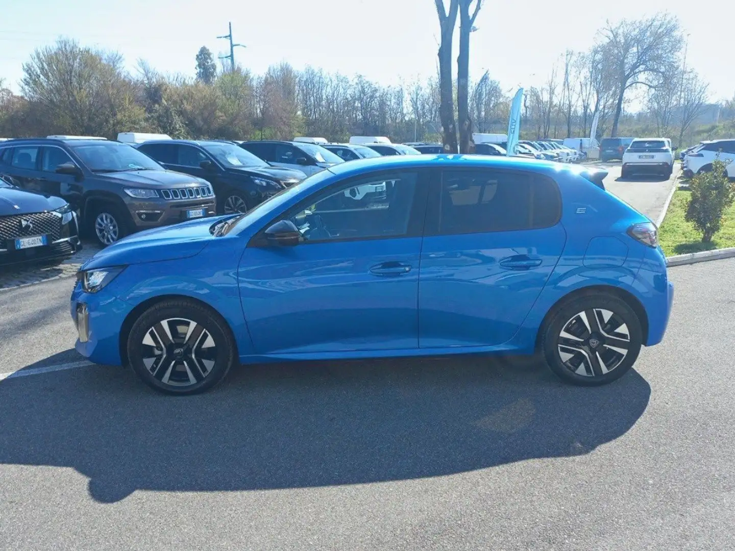 Peugeot 208 E-Style e 136cv Blu/Azzurro - 2