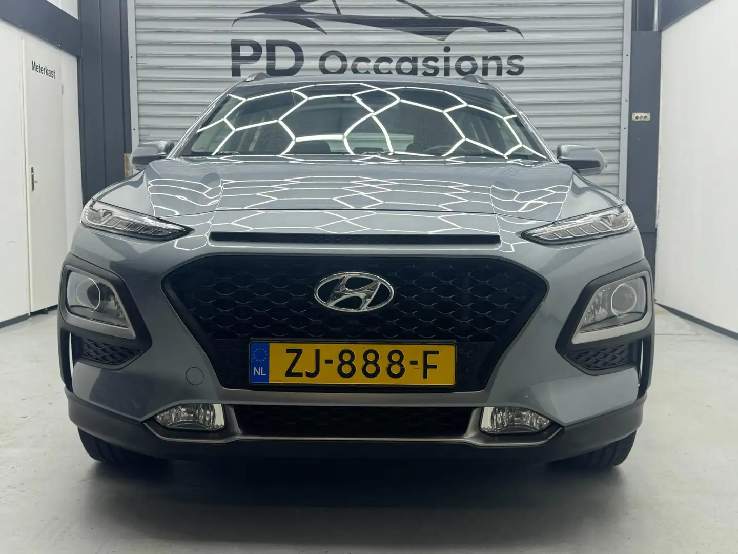 Hyundai KONA 1.0 T-GDI Comfort 120PK Dealer Onderh. - Camera - Gris - 2