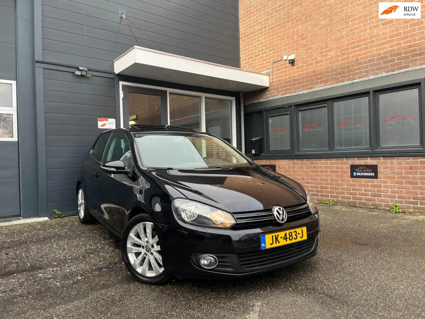 Volkswagen Golf 1.4 TSI Highline|Pdc|Schuifdk|Carplay|Stoelvwarmin Zwart - 1