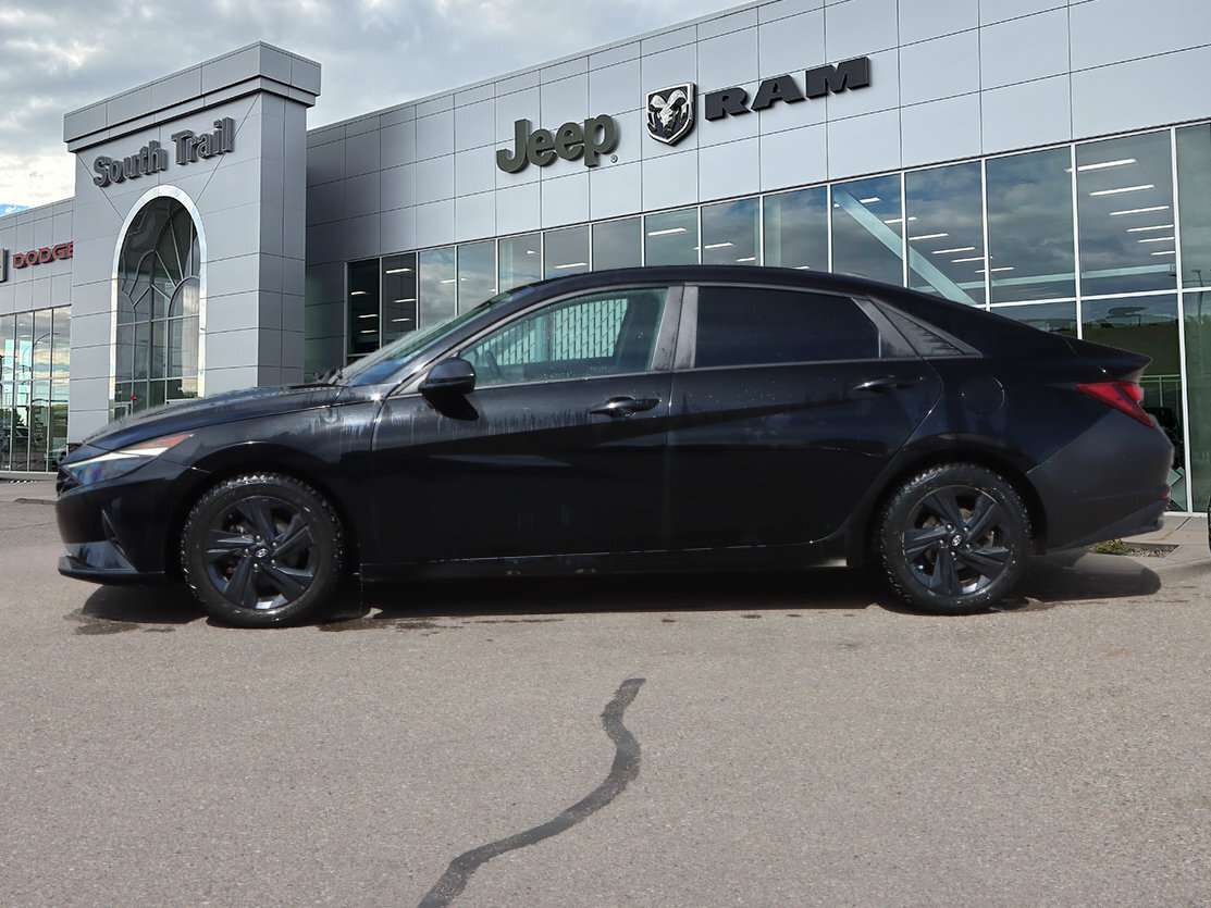 2021 Hyundai Elantra Preferred IVT — снимка 1