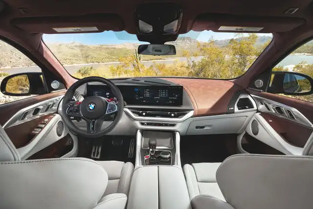BMW XM