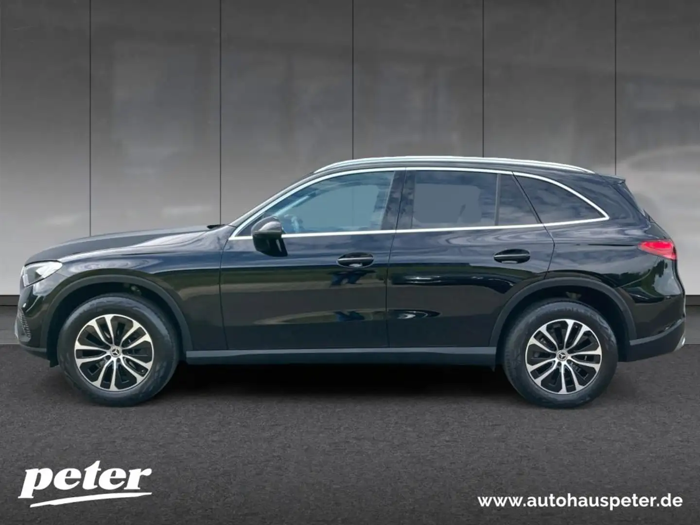 Mercedes-Benz GLC 220 d 4M Avantgarde/Off-Road/Advanced/LED/ Černá - 2