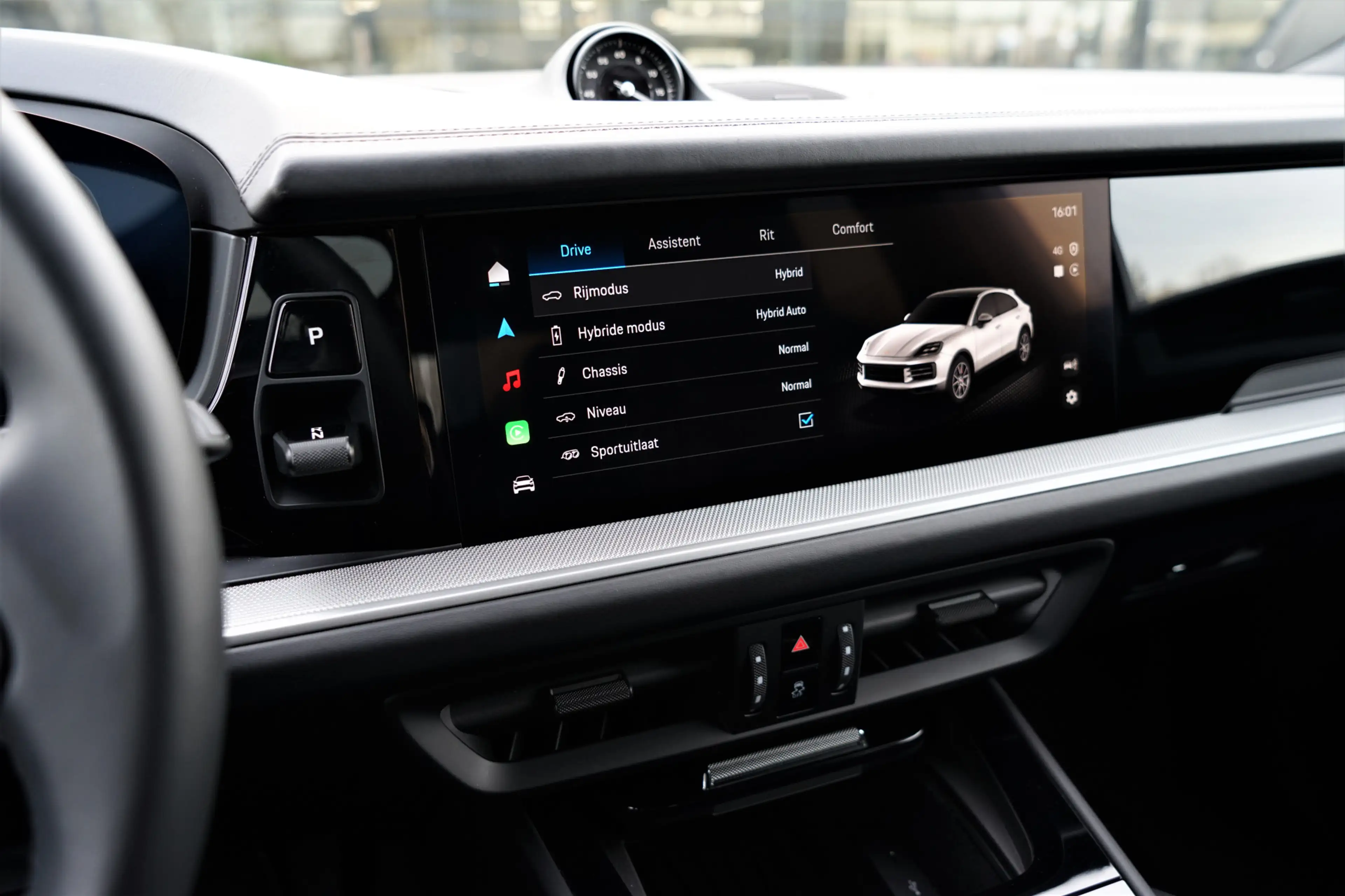 Porsche Cayenne Coupé 3.0 E-Hybrid SportDesign Krijt SoftClose Ach — photo 11