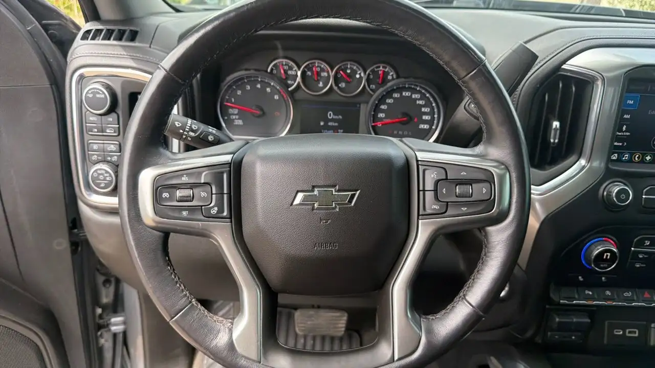 Chevrolet Silverado 1500 снимка Chevrolet Silverado 1500