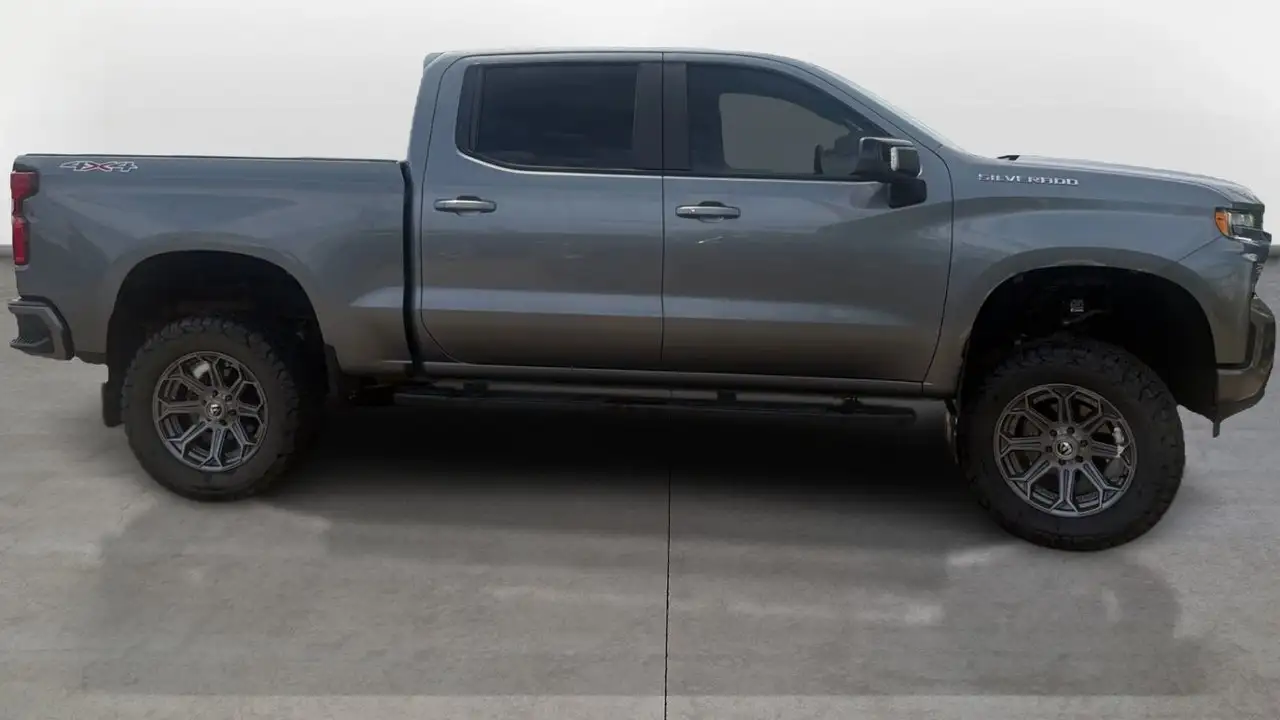 Chevrolet Silverado 1500 снимка Chevrolet Silverado 1500