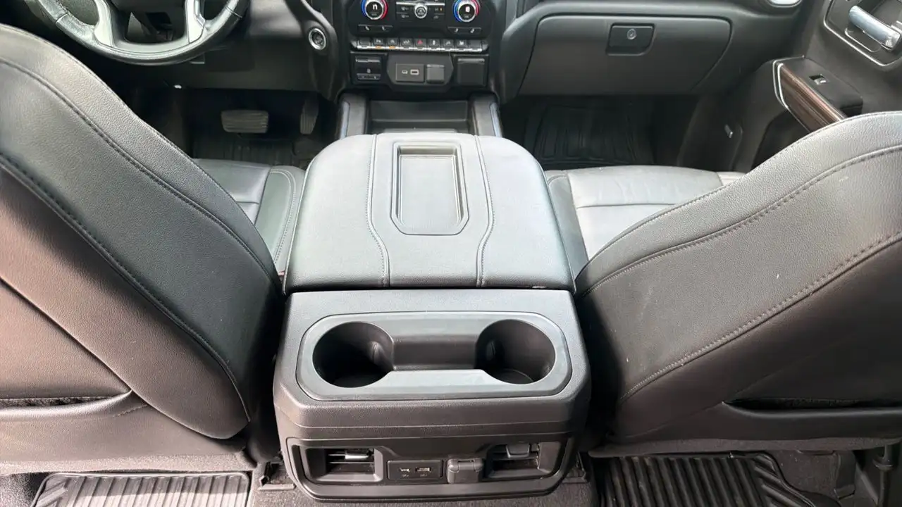 Chevrolet Silverado 1500 снимка Chevrolet Silverado 1500