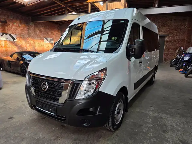 Nissan Interstar