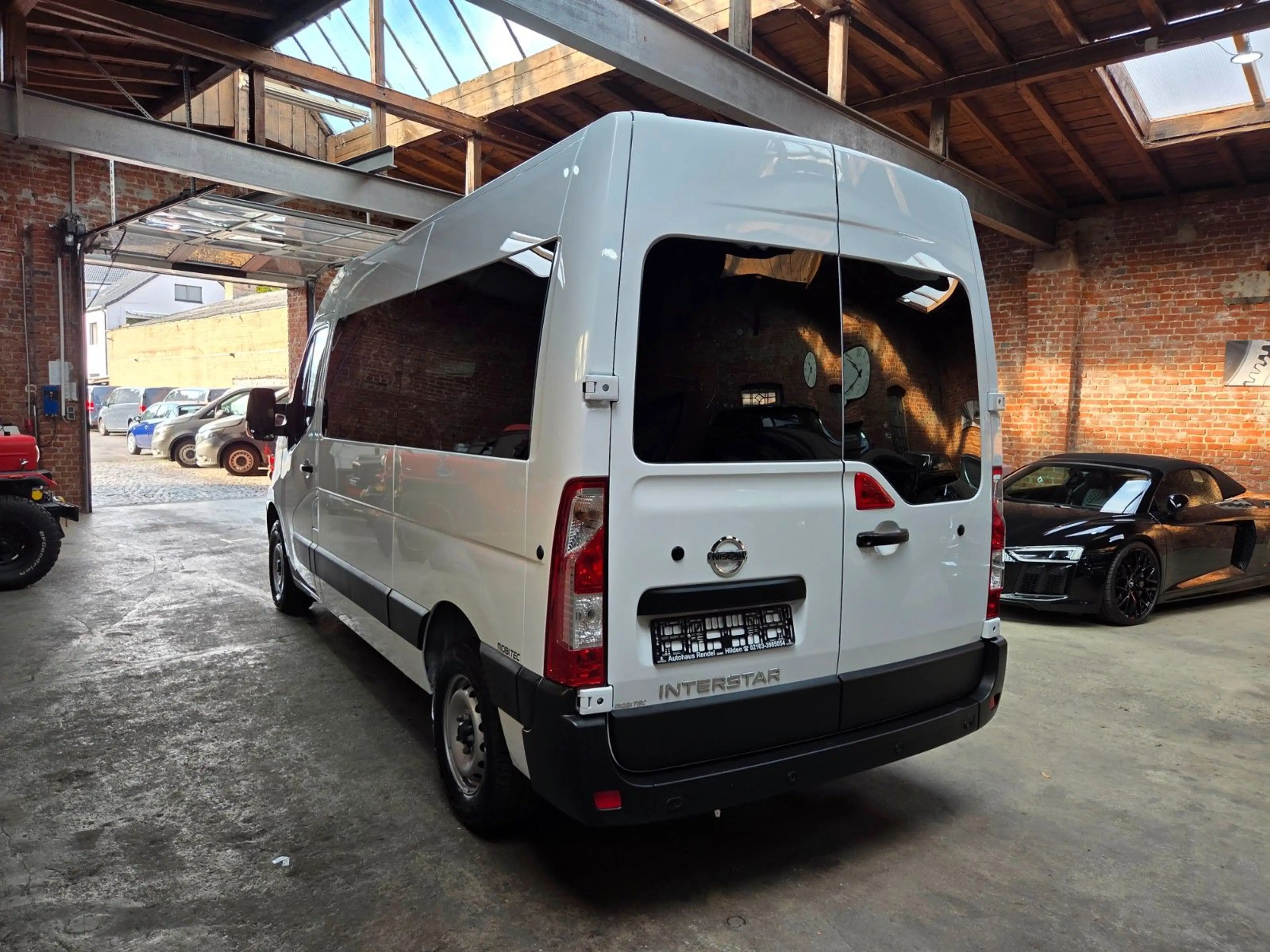 Nissan Interstar 9 Sitze Mobitec L2 H2 3,5t Acenta FWD — photo 7