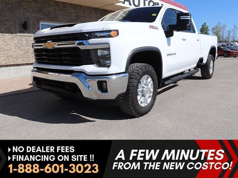 White 2024 Chevrolet Silverado 3500HD Pickup Truck Four-Wheel Drive Automatic
