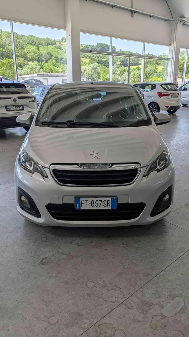 Peugeot 108 VTi 72 5 porte Active Zilver - 2