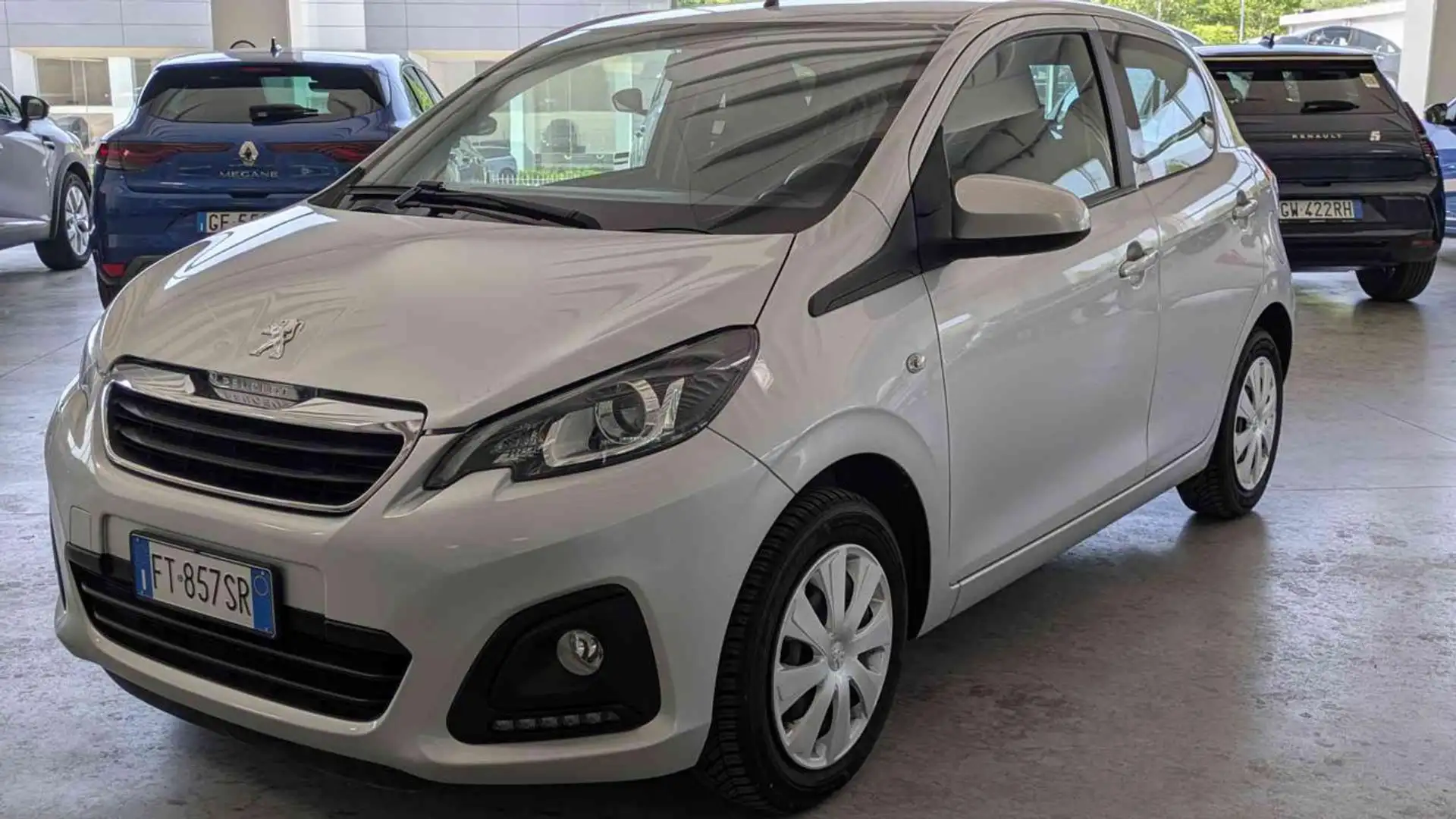 Peugeot 108 VTi 72 5 porte Active Zilver - 1