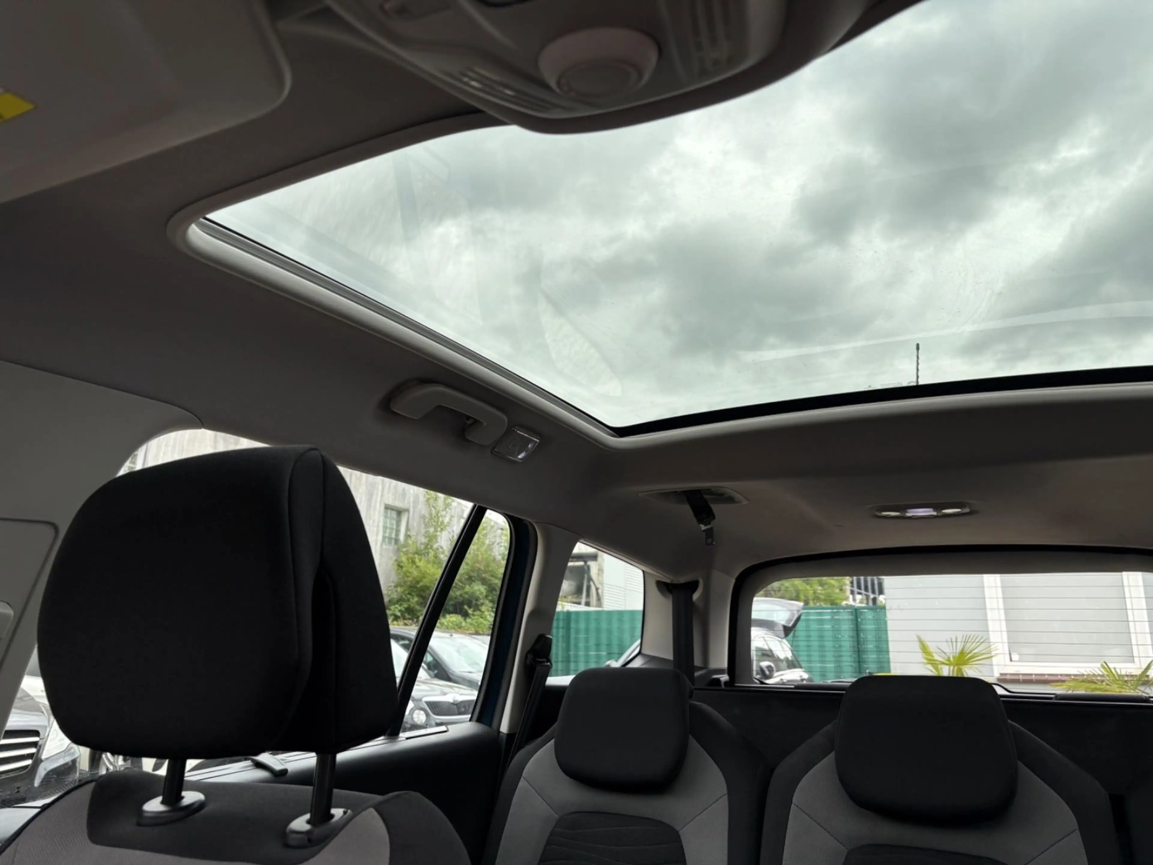 Citroen Grand C4 Picasso /Spacetourer Intensive 7 SITZER — photo 30