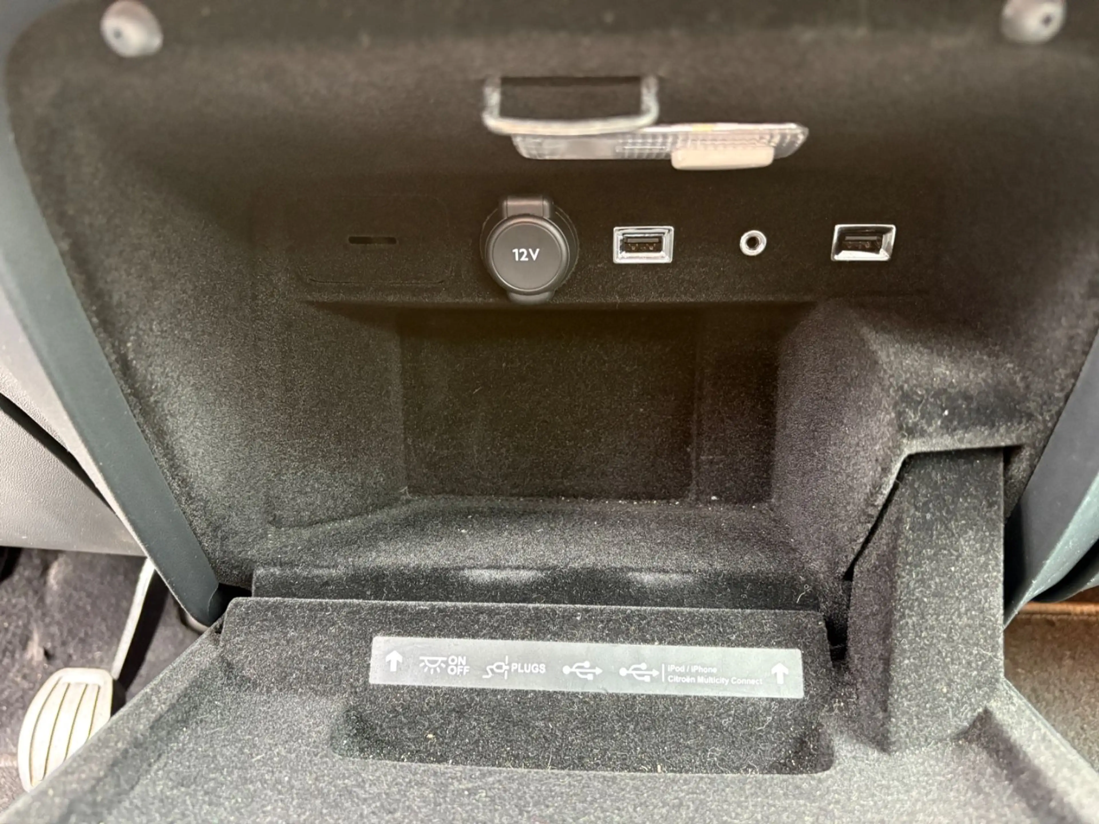 Citroen Grand C4 Picasso /Spacetourer Intensive 7 SITZER — photo 26