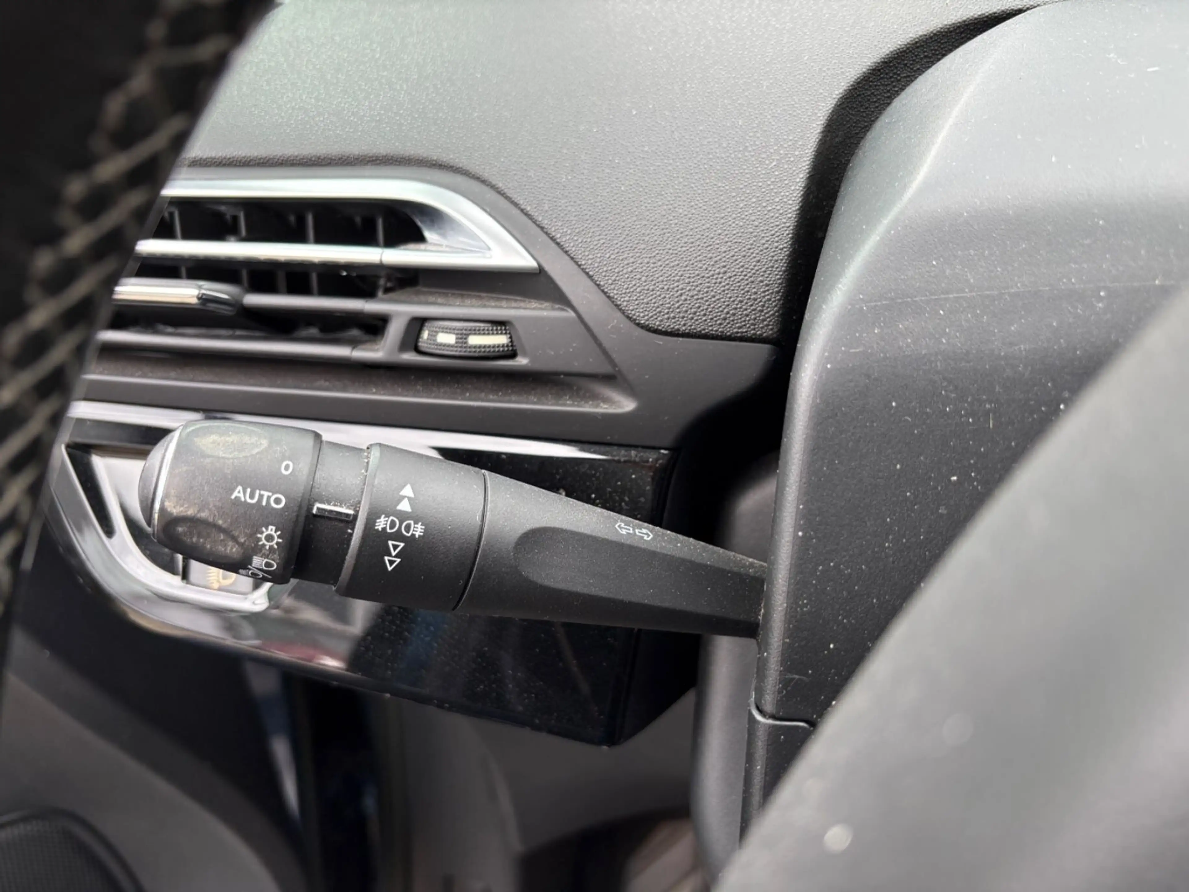 Citroen Grand C4 Picasso /Spacetourer Intensive 7 SITZER — photo 31