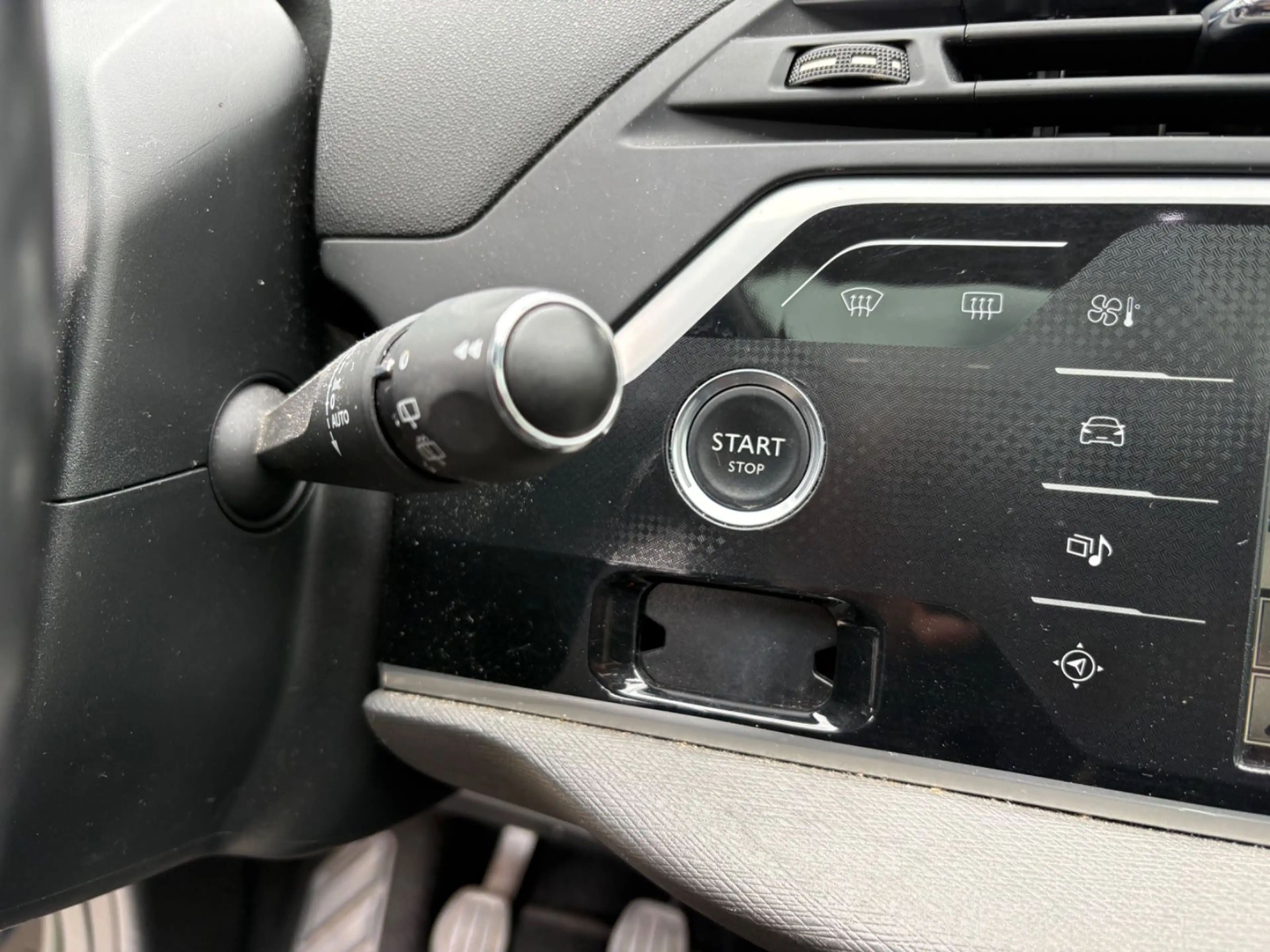 Citroen Grand C4 Picasso /Spacetourer Intensive 7 SITZER — photo 21