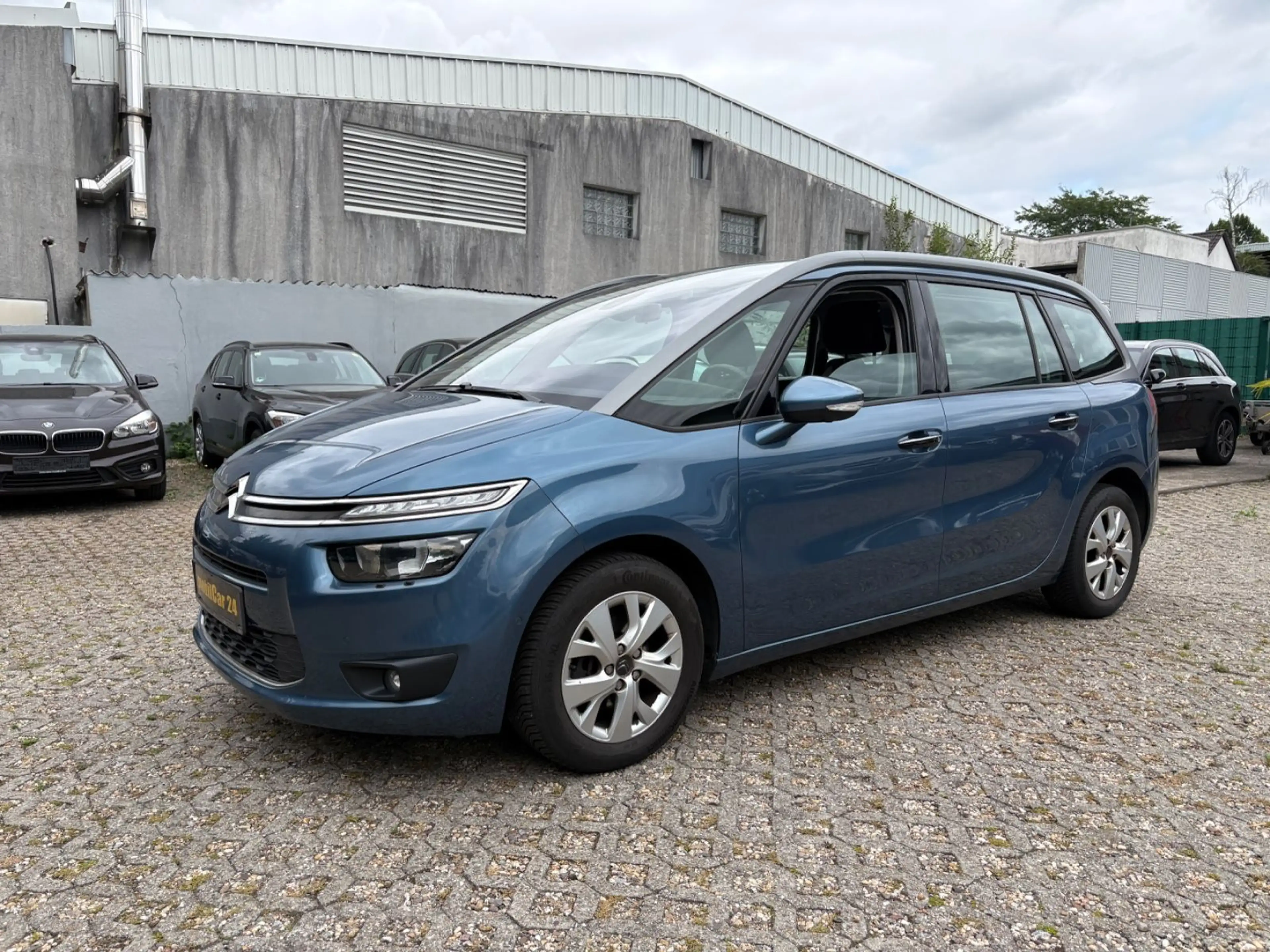 Citroen Grand C4 Picasso /Spacetourer Intensive 7 SITZER — photo 2